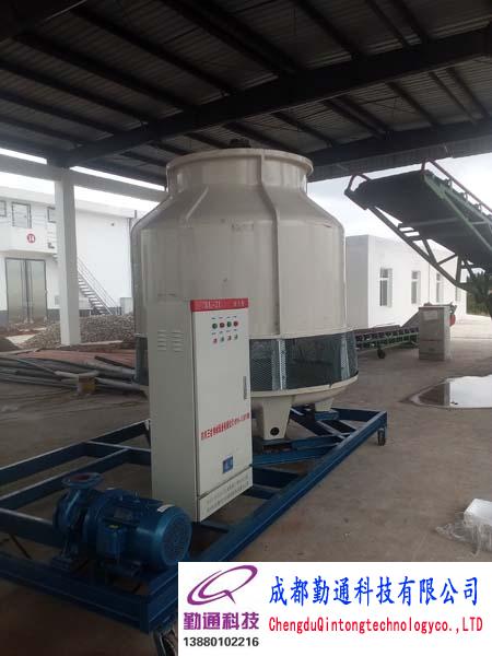 四川蓬安粮库GL-60T移动<a href=http://www.xllqt.com/ target='_blank'>冷却塔</a>，GL-80T圆形冷却塔安装现场订购单位：四川三台剑锋泵业有限公司