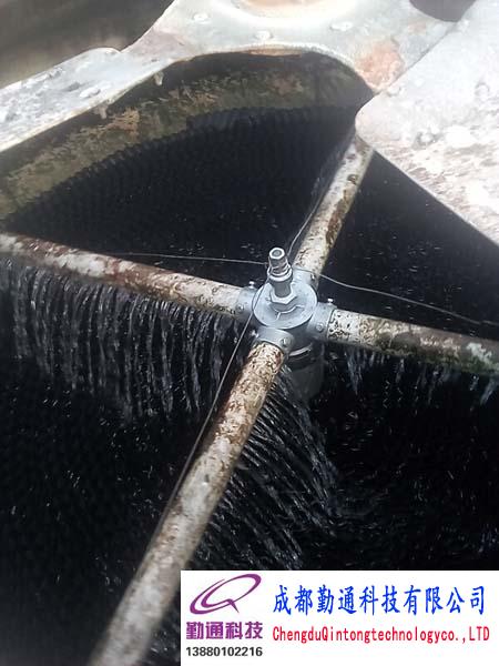 重庆合川3台圆形<a href=http://www.xllqt.com/ target='_blank'>冷却塔</a>填料更换，两台布水系统转头更换，使用单位：重庆营志电子有限公司