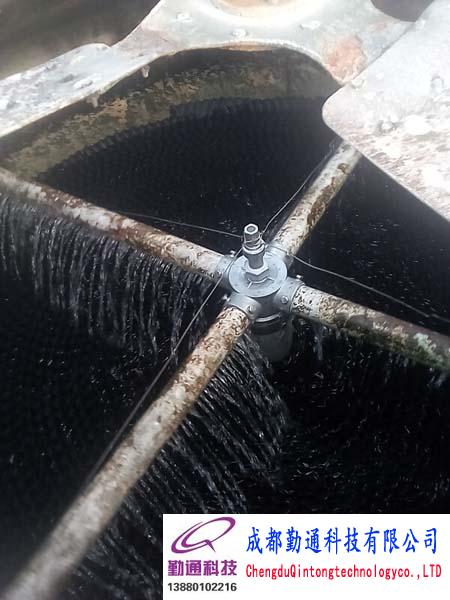 重庆合川3台圆形冷却塔填料更换，两台布水系统转头更换，使用单位：重庆营志电子有限公司